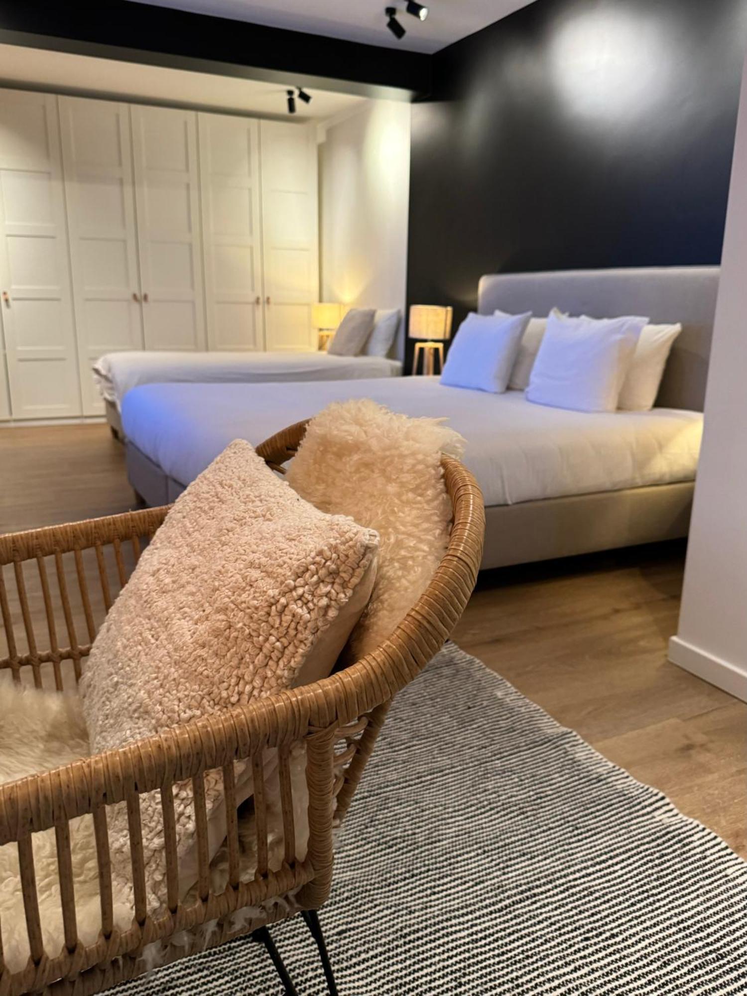 Luxury Apartment With Cosy Garden! خنت المظهر الخارجي الصورة